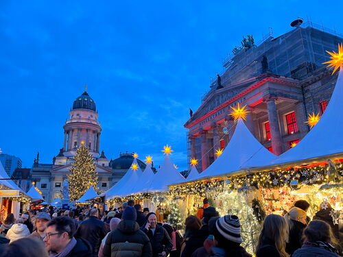 Weihnachtsmarkt am Gendarmenmarkt (November 2025)