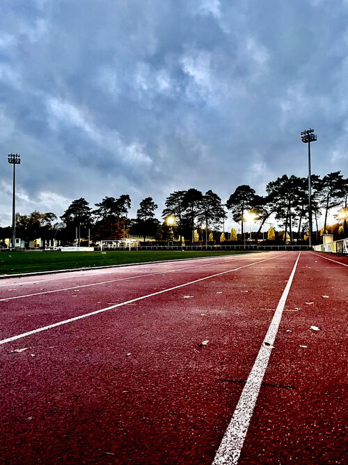 Ernst-Reuter-Sportfeld mit Filter (Oktober 2025)